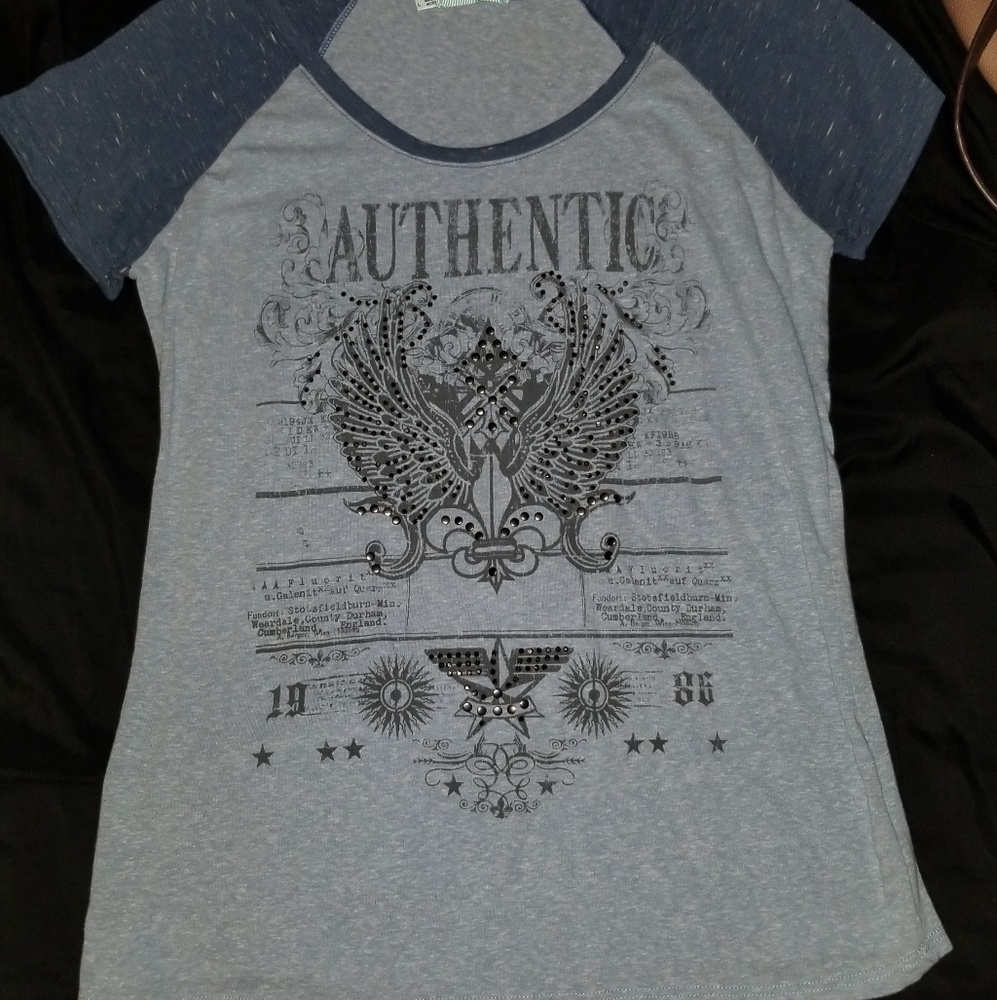 $3 Maurices Women's Tee with bundle!